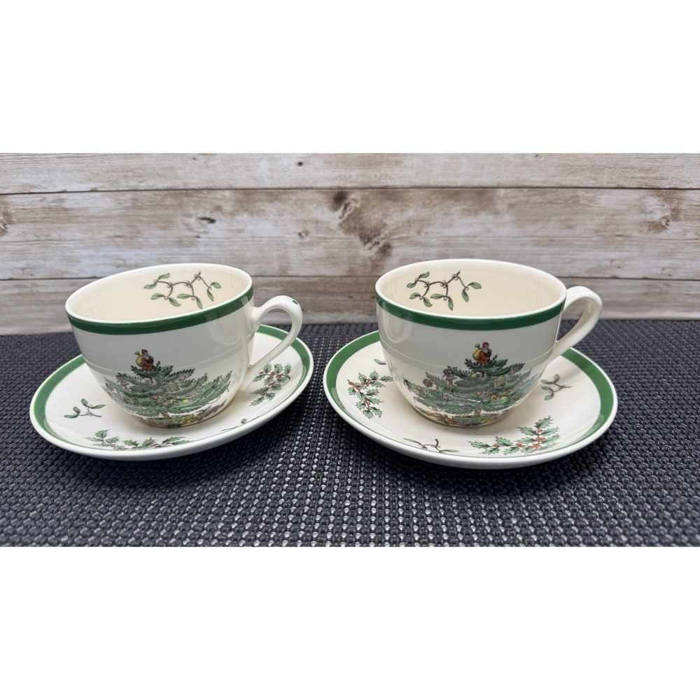4 Pc Set Vintage Spode Christmas Tree Cups and Saucers S 3324 90's England
